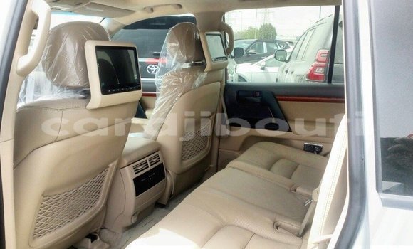 Buy Import Toyota Land Cruiser Other Car in Import - Dubai in Ali Sabieh Region Buy Import Toyota Land Cruiser Other Car in Import - Dubai in Ali Sabieh Region