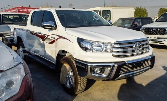 Buy Import Toyota Hilux White Car in Import - Dubai in Ali Sabieh Region Buy Import Toyota Hilux White Car in Import - Dubai in Ali Sabieh Region