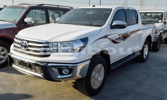 Buy Import Toyota Hilux White Car in Import - Dubai in Ali Sabieh Region Buy Import Toyota Hilux White Car in Import - Dubai in Ali Sabieh Region