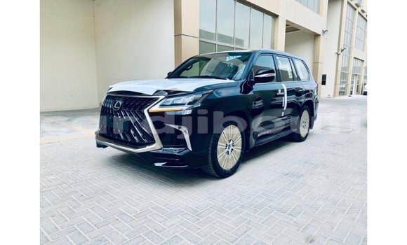 Acheter Import Voiture Lexus LX Noir à Import - Dubai, Ali Sabieh Region Acheter Import Voiture Lexus LX Noir à Import - Dubai, Ali Sabieh Region