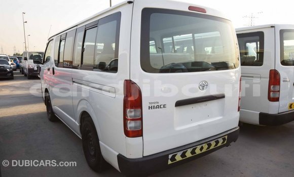 Buy Import Toyota Hiace White Car in Import - Dubai in Ali Sabieh Region Buy Import Toyota Hiace White Car in Import - Dubai in Ali Sabieh Region