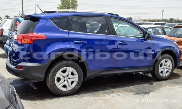 Buy Import Toyota 4Runner Blue Car in Import - Dubai in Ali Sabieh Region Buy Import Toyota 4Runner Blue Car in Import - Dubai in Ali Sabieh Region