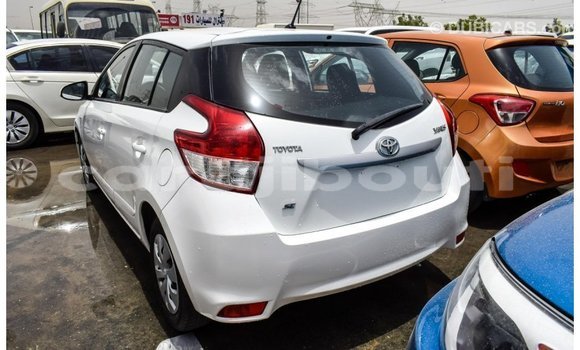 Buy Import Toyota Yaris White Car in Import - Dubai in Ali Sabieh Region Buy Import Toyota Yaris White Car in Import - Dubai in Ali Sabieh Region