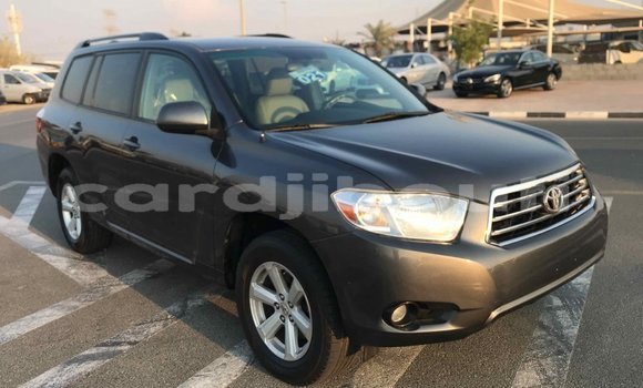 Buy Import Toyota Highlander Other Car in Import - Dubai in Ali Sabieh Region Buy Import Toyota Highlander Other Car in Import - Dubai in Ali Sabieh Region