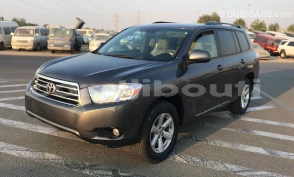 Buy Import Toyota Highlander Other Car in Import - Dubai in Ali Sabieh Region Buy Import Toyota Highlander Other Car in Import - Dubai in Ali Sabieh Region