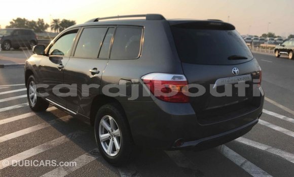 Buy Import Toyota Highlander Other Car in Import - Dubai in Ali Sabieh Region Buy Import Toyota Highlander Other Car in Import - Dubai in Ali Sabieh Region