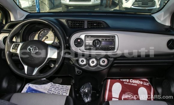 Acheter Import Voiture Toyota Yaris Autre à Import - Dubai, Ali Sabieh Region Acheter Import Voiture Toyota Yaris Autre à Import - Dubai, Ali Sabieh Region