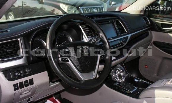 Buy Import Toyota Highlander Other Car in Import - Dubai in Ali Sabieh Region Buy Import Toyota Highlander Other Car in Import - Dubai in Ali Sabieh Region