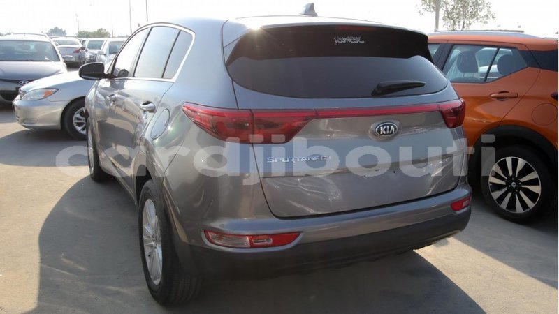 Big with watermark kia sportage ali sabieh region import dubai 1621