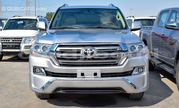 Buy Import Toyota Land Cruiser Other Car in Import - Dubai in Ali Sabieh Region Buy Import Toyota Land Cruiser Other Car in Import - Dubai in Ali Sabieh Region