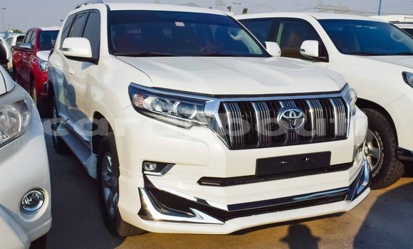 Buy Import Toyota Prado White Car in Import - Dubai in Ali Sabieh Region Buy Import Toyota Prado White Car in Import - Dubai in Ali Sabieh Region