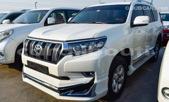 Buy Import Toyota Prado White Car in Import - Dubai in Ali Sabieh Region Buy Import Toyota Prado White Car in Import - Dubai in Ali Sabieh Region