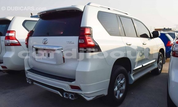 Buy Import Toyota Prado White Car in Import - Dubai in Ali Sabieh Region Buy Import Toyota Prado White Car in Import - Dubai in Ali Sabieh Region