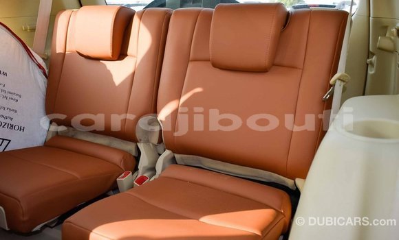 Buy Import Toyota Prado White Car in Import - Dubai in Ali Sabieh Region Buy Import Toyota Prado White Car in Import - Dubai in Ali Sabieh Region