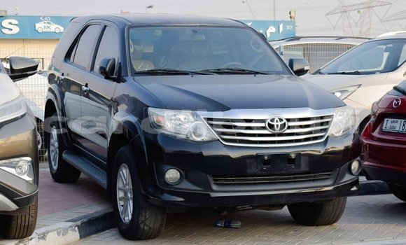Buy Import Toyota Fortuner Black Car in Import - Dubai in Ali Sabieh Region Buy Import Toyota Fortuner Black Car in Import - Dubai in Ali Sabieh Region
