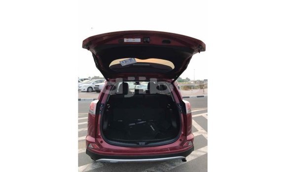 Buy Import Toyota 4Runner Red Car in Import - Dubai in Ali Sabieh Region Buy Import Toyota 4Runner Red Car in Import - Dubai in Ali Sabieh Region