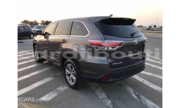 Buy Import Toyota Highlander Other Car in Import - Dubai in Ali Sabieh Region Buy Import Toyota Highlander Other Car in Import - Dubai in Ali Sabieh Region