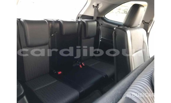Buy Import Toyota Highlander Other Car in Import - Dubai in Ali Sabieh Region Buy Import Toyota Highlander Other Car in Import - Dubai in Ali Sabieh Region