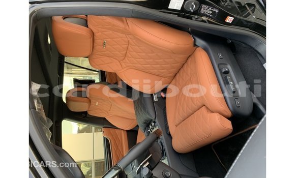 Acheter Import Voiture Lexus LX Noir à Import - Dubai, Ali Sabieh Region Acheter Import Voiture Lexus LX Noir à Import - Dubai, Ali Sabieh Region