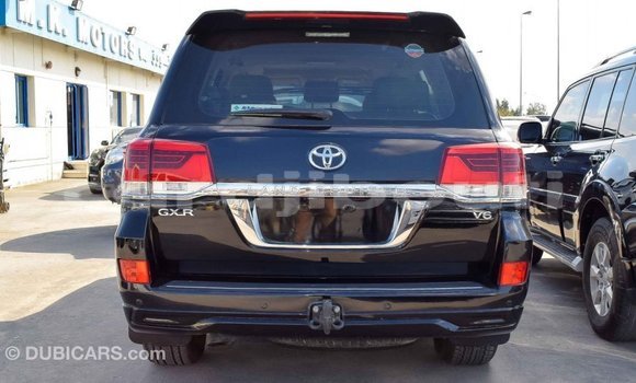 Buy Import Toyota Land Cruiser Black Car in Import - Dubai in Ali Sabieh Region Buy Import Toyota Land Cruiser Black Car in Import - Dubai in Ali Sabieh Region