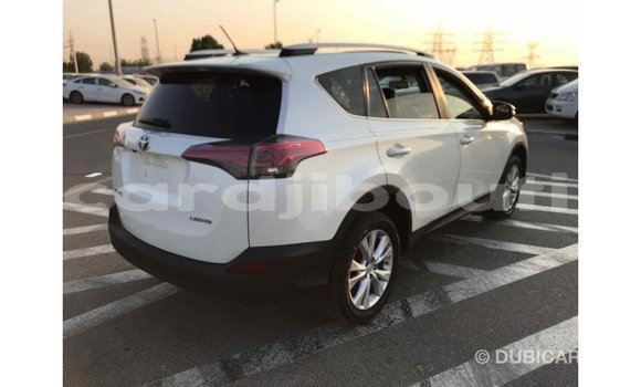 Buy Import Toyota 4Runner White Car in Import - Dubai in Ali Sabieh Region Buy Import Toyota 4Runner White Car in Import - Dubai in Ali Sabieh Region