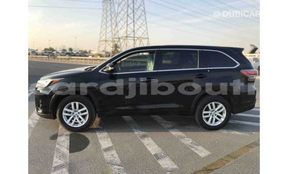 Buy Import Toyota Highlander Black Car in Import - Dubai in Ali Sabieh Region Buy Import Toyota Highlander Black Car in Import - Dubai in Ali Sabieh Region