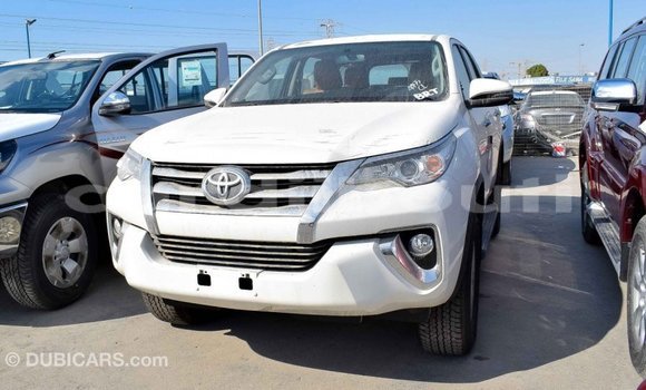 Buy Import Toyota Fortuner White Car in Import - Dubai in Ali Sabieh Region Buy Import Toyota Fortuner White Car in Import - Dubai in Ali Sabieh Region