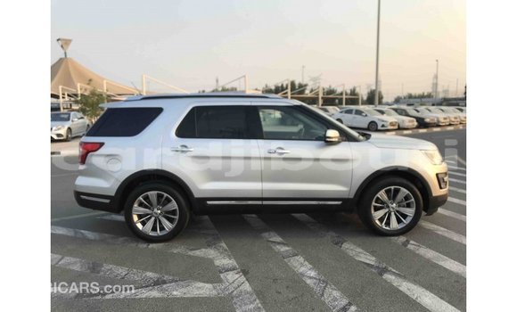 Buy Import Ford Explorer Other Car in Import - Dubai in Ali Sabieh Region Buy Import Ford Explorer Other Car in Import - Dubai in Ali Sabieh Region