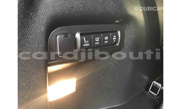 Buy Import Ford Explorer Other Car in Import - Dubai in Ali Sabieh Region Buy Import Ford Explorer Other Car in Import - Dubai in Ali Sabieh Region