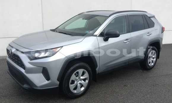 Acheter Occasion Voiture Toyota RAV4 Noir à Djibouti, Djibouti Region Acheter Occasion Voiture Toyota RAV4 Noir à Djibouti, Djibouti Region