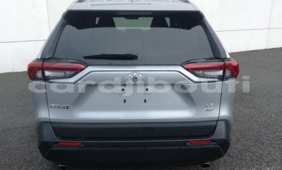 Acheter Occasion Voiture Toyota RAV4 Noir à Djibouti, Djibouti Region Acheter Occasion Voiture Toyota RAV4 Noir à Djibouti, Djibouti Region