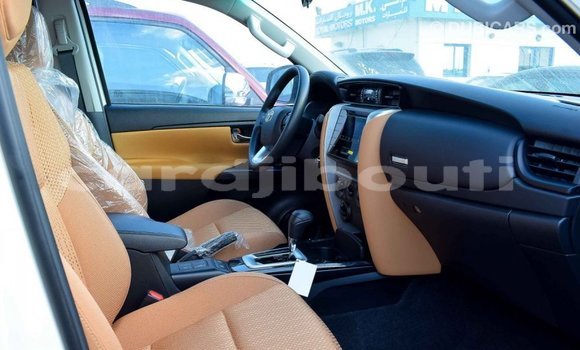 Buy Import Toyota Fortuner White Car in Import - Dubai in Ali Sabieh Region Buy Import Toyota Fortuner White Car in Import - Dubai in Ali Sabieh Region