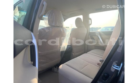 Acheter Import Voiture Toyota Prado Autre à Import - Dubai, Ali Sabieh Region Acheter Import Voiture Toyota Prado Autre à Import - Dubai, Ali Sabieh Region