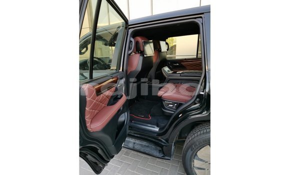 Acheter Import Voiture Lexus LX Noir à Import - Dubai, Ali Sabieh Region Acheter Import Voiture Lexus LX Noir à Import - Dubai, Ali Sabieh Region