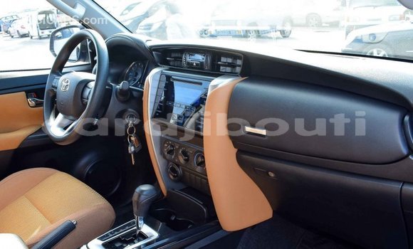 Buy Import Toyota Fortuner Blue Car in Import - Dubai in Ali Sabieh Region Buy Import Toyota Fortuner Blue Car in Import - Dubai in Ali Sabieh Region