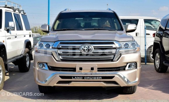 Buy Import Toyota Land Cruiser Other Car in Import - Dubai in Ali Sabieh Region Buy Import Toyota Land Cruiser Other Car in Import - Dubai in Ali Sabieh Region