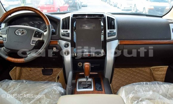 Buy Import Toyota Land Cruiser Other Car in Import - Dubai in Ali Sabieh Region Buy Import Toyota Land Cruiser Other Car in Import - Dubai in Ali Sabieh Region