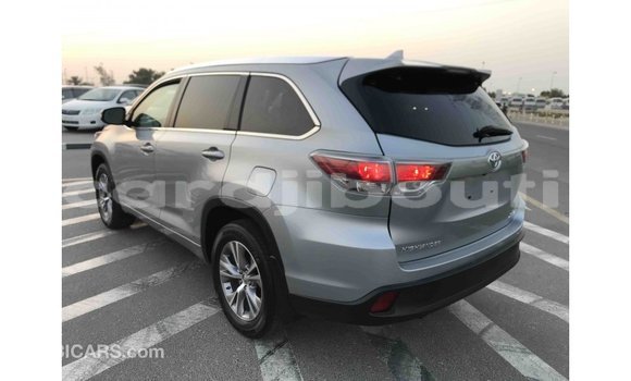 Buy Import Toyota Highlander Other Car in Import - Dubai in Ali Sabieh Region Buy Import Toyota Highlander Other Car in Import - Dubai in Ali Sabieh Region