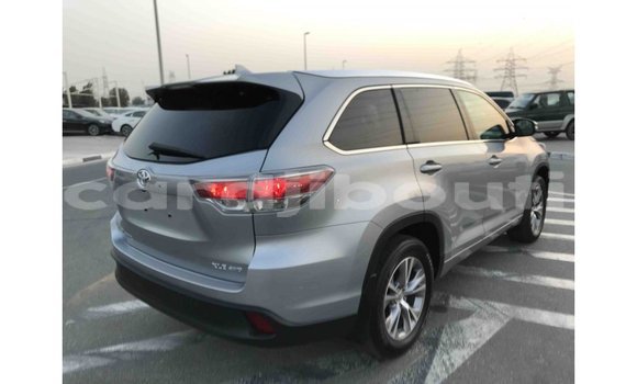 Buy Import Toyota Highlander Other Car in Import - Dubai in Ali Sabieh Region Buy Import Toyota Highlander Other Car in Import - Dubai in Ali Sabieh Region