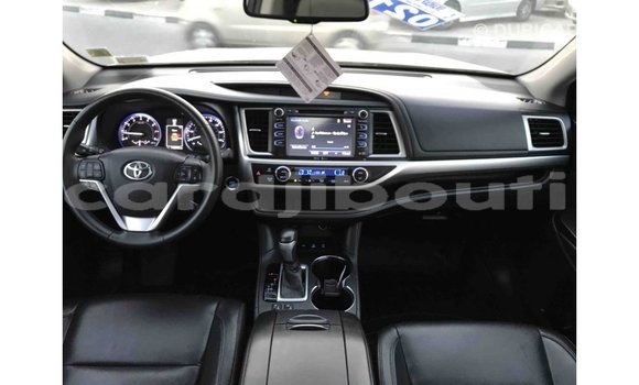 Buy Import Toyota Highlander Other Car in Import - Dubai in Ali Sabieh Region Buy Import Toyota Highlander Other Car in Import - Dubai in Ali Sabieh Region