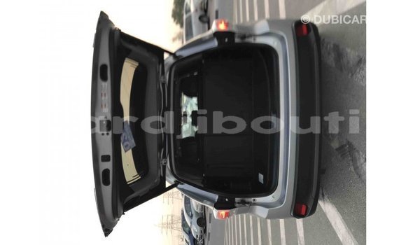 Buy Import Toyota Highlander Other Car in Import - Dubai in Ali Sabieh Region Buy Import Toyota Highlander Other Car in Import - Dubai in Ali Sabieh Region