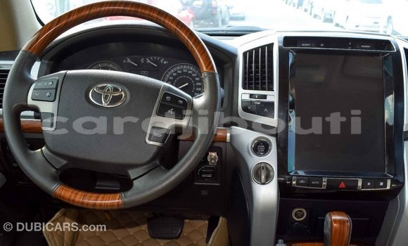 Buy Import Toyota Land Cruiser Other Car in Import - Dubai in Ali Sabieh Region Buy Import Toyota Land Cruiser Other Car in Import - Dubai in Ali Sabieh Region