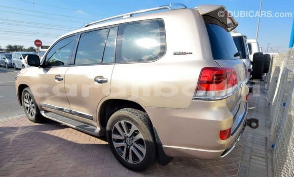 Buy Import Toyota Land Cruiser Other Car in Import - Dubai in Ali Sabieh Region Buy Import Toyota Land Cruiser Other Car in Import - Dubai in Ali Sabieh Region
