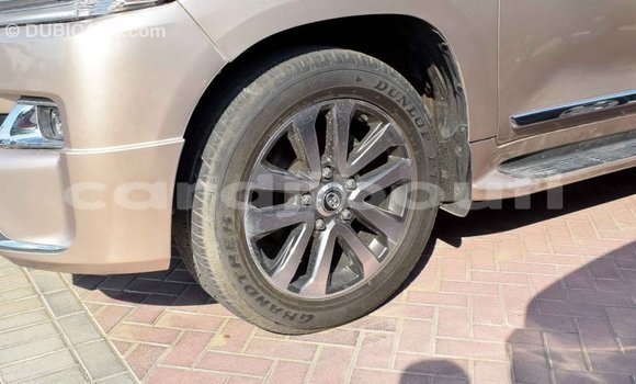 Buy Import Toyota Land Cruiser Other Car in Import - Dubai in Ali Sabieh Region Buy Import Toyota Land Cruiser Other Car in Import - Dubai in Ali Sabieh Region