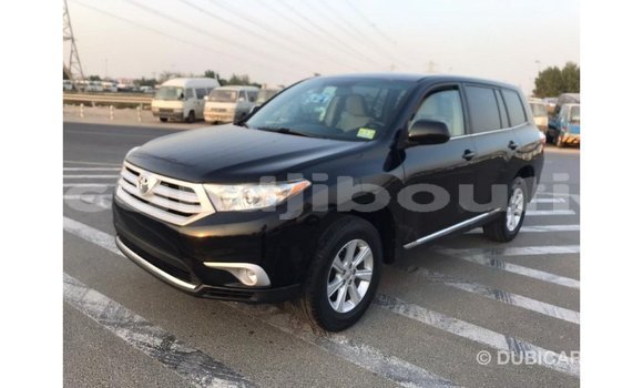 Acheter Import Voiture Toyota Highlander Noir à Import - Dubai, Ali Sabieh Region Acheter Import Voiture Toyota Highlander Noir à Import - Dubai, Ali Sabieh Region