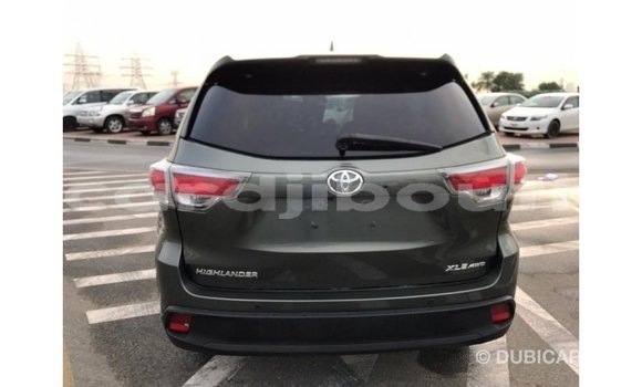 Buy Import Toyota Highlander Other Car in Import - Dubai in Ali Sabieh Region Buy Import Toyota Highlander Other Car in Import - Dubai in Ali Sabieh Region