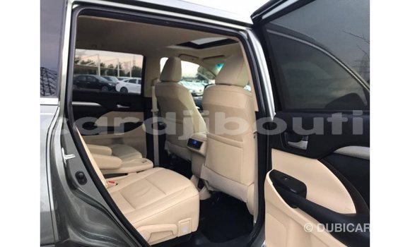 Buy Import Toyota Highlander Other Car in Import - Dubai in Ali Sabieh Region Buy Import Toyota Highlander Other Car in Import - Dubai in Ali Sabieh Region