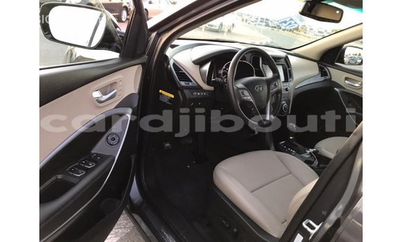 Buy Import Hyundai Santa Fe Black Car in Import - Dubai in Ali Sabieh Region Buy Import Hyundai Santa Fe Black Car in Import - Dubai in Ali Sabieh Region