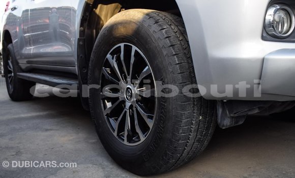 Buy Import Toyota Prado Other Car in Import - Dubai in Ali Sabieh Region Buy Import Toyota Prado Other Car in Import - Dubai in Ali Sabieh Region