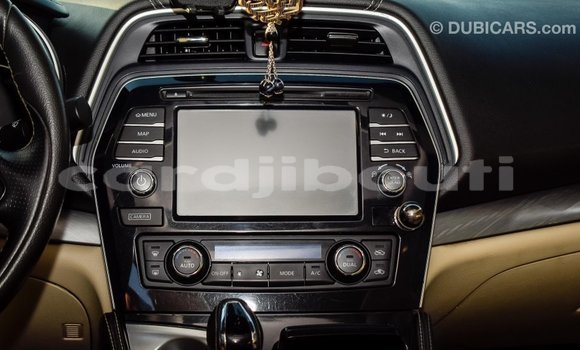 Buy Import Nissan Maxima White Car in Import - Dubai in Ali Sabieh Region Buy Import Nissan Maxima White Car in Import - Dubai in Ali Sabieh Region